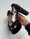 ReSELL - The Moment Platform - Black 40