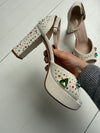 ReSELL - The Moment Platform - Ivory 39