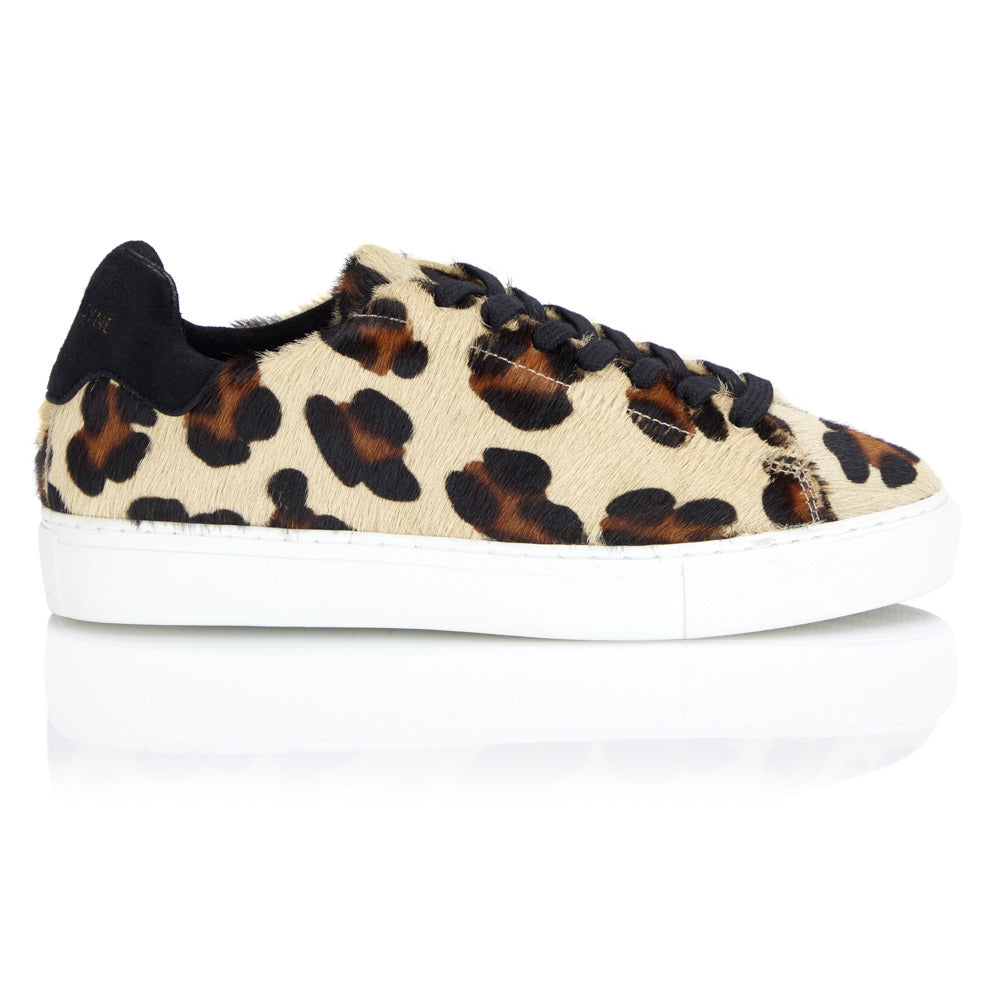 Leopard print black trainers 2025