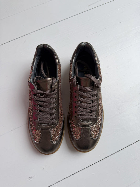 ReSELL - Sporty Trainer Sample - Bronze Glitter 39